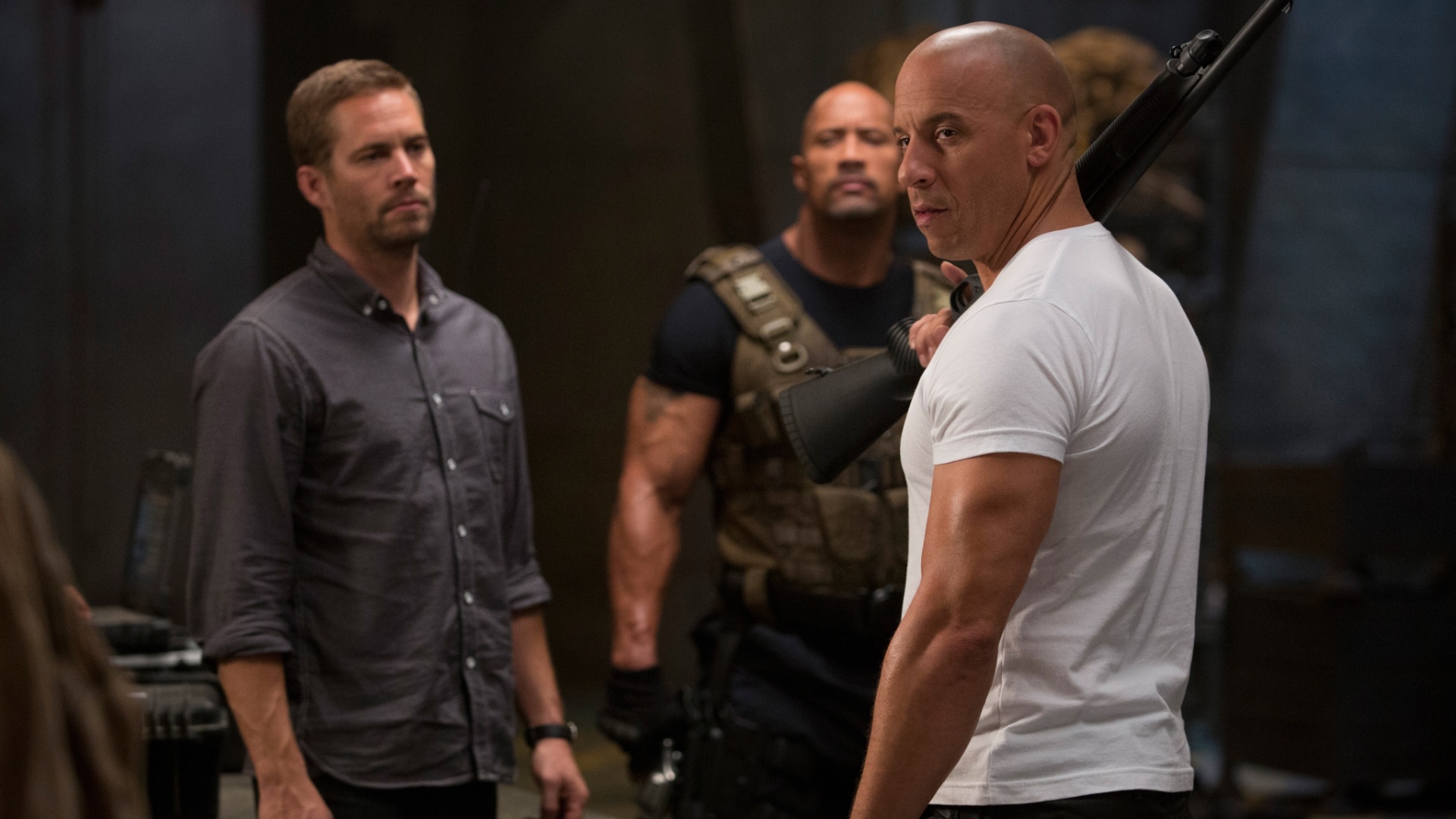 Cena de "Velozes e Furiosos 6", sequência da franquia sobre carros com direção de Justin Lee. O elenco conta mais uma vez com Paul Walker e Vin Diesel - Divulgação / Universal