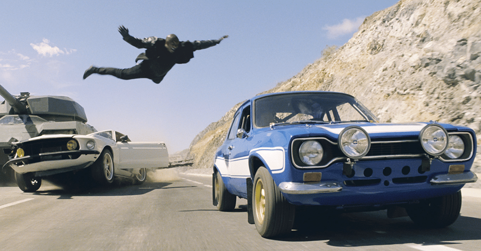 Ford Mustang 1969 e Ford Escort 1978 de "Velozes e Furiosos 6" - Divulgação