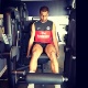 24.mai.2013 - O jogador Lucas faz exercícios na cadeira extensora para trabalhar a parte da frente da coxa. O brasileiro, que é jogador do Paris Saint-Germain, publicou a foto em seu perfil do Instagram e escreveu: "Hora de malhar" - Instagram/Reprodução