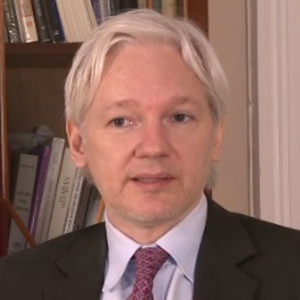 Fundador do WikiLeaks está vivendo na embaixada - AFP