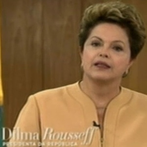  Em discurso, Dilma diz que violência em protestos envergonha  - UOL Notícias