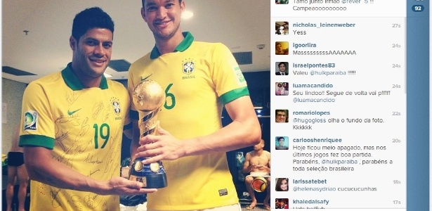 Sem querer, Hulk publica foto indiscreta de Diego Cavalieri na seleção brasileira - Reprodução/Instagram/hulkparaiba