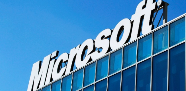Logotipo da Microsoft é visto em escritório da empresa de tecnologia em Bucareste (Romênia) - Bogdan Cristel/Files/Reuters