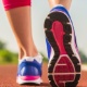 caminhada, andar, tênis para caminhar - Thinkstock