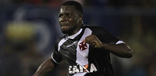 Tenorio defendeu o Vasco entre 2012 e 2013, mas sofreu com lesões - Marcelo Sadio/ site oficial do Vasco