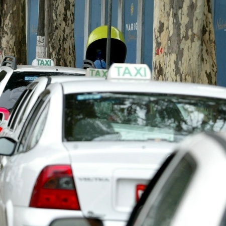 Taxista dá o golpe em turista em Cancún 