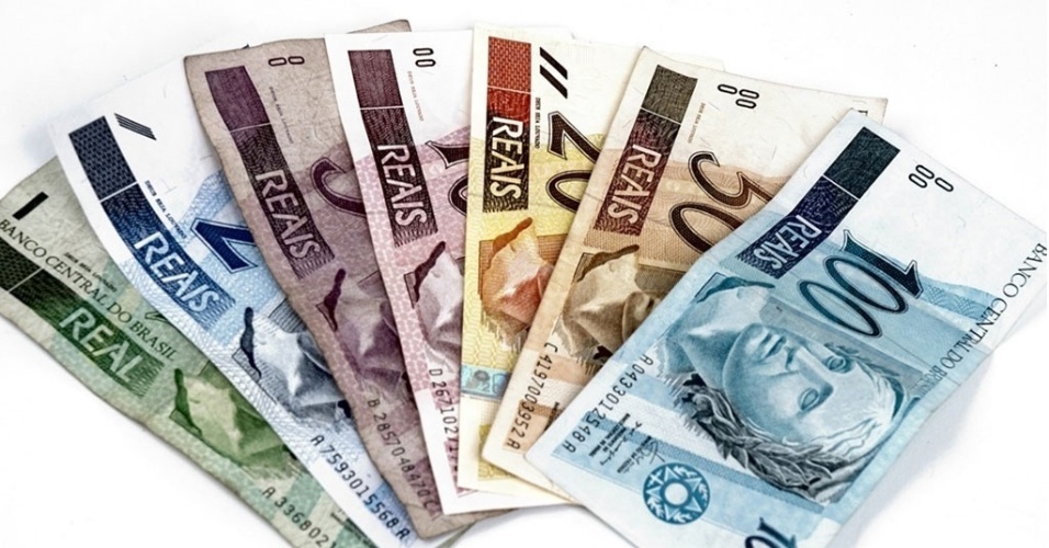 Notas, real, dinheiro, cédulas, moeda, Brasil, economia, investimento, exportação, negócio, renda, salário, dívida, banco
