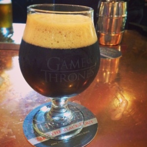 Cerveja Take the Black Stout, criada em homenagem à série "Game of Thrones" - Ommegang Brewery/Divulgação