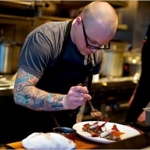 Chef Kevin Sousa, que arrecadou R$ 700 mil para projeto culinário em área abandonada nos EUA - Divulgação/www.facebook.com/saltpgh