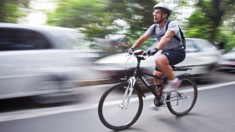 O presidente da Camara de Vereadores de Sao Paulo, Police Neto, faz quase todos dos dias, o percurso de sua casa em Moema ate a Camara de Vereadoes - Danilo Verpa/Folhapress - Danilo Verpa/Folhapress