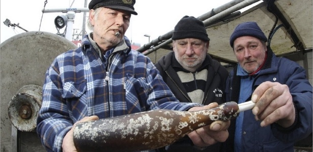 Pescadores encontram garrafa com mensagem escrita 101 anos atrás - Uwe Paesler/Efe