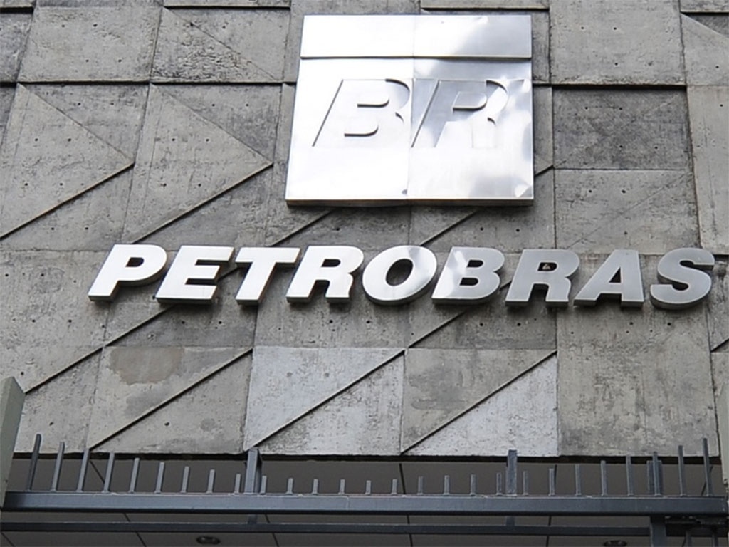 Resultado de imagem para Petrobras agenda posse de nova diretora de Finanças para 2 de maio