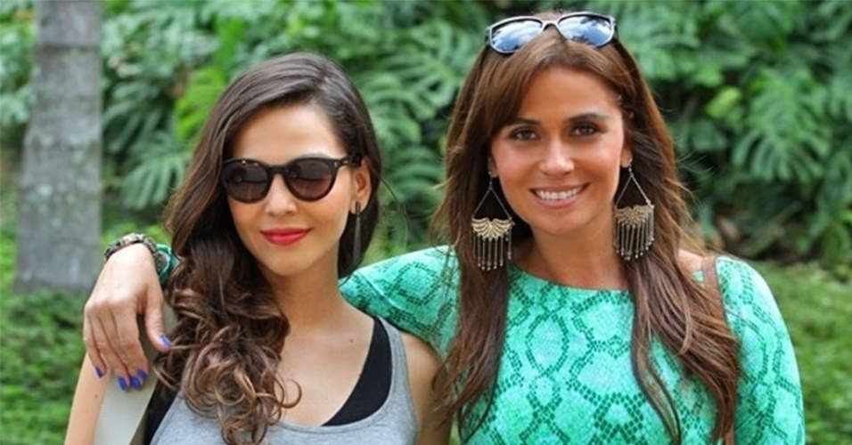 Tainá Müller e Giovanna Antonelli dão vida às amigas Marina e Clara na novela "Em Família"