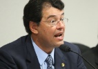 Senador é acusado de agredir fotógrafo durante carreata no AM - Sergio Lima/Folhapress