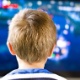 Criança tv; criança, TV; televisão; canal; mídia indoor - Thinkstock