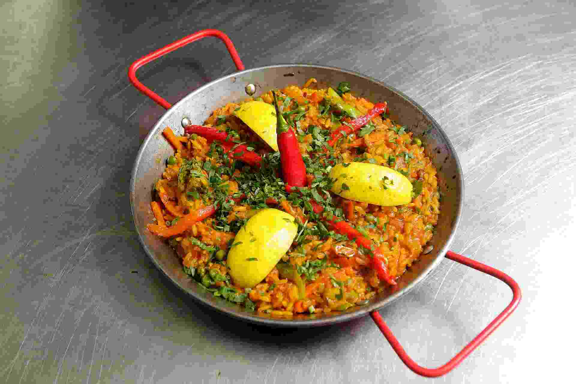 Paella Vegetariana 16/11/2014 UOL Receitas