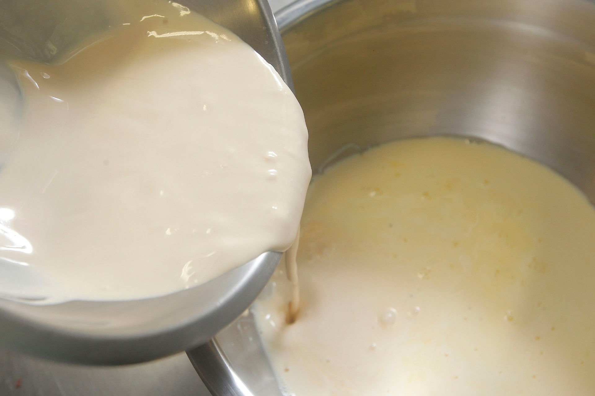 Passo a Passo Pudim na Latinha - Reinaldo Canato/UOL