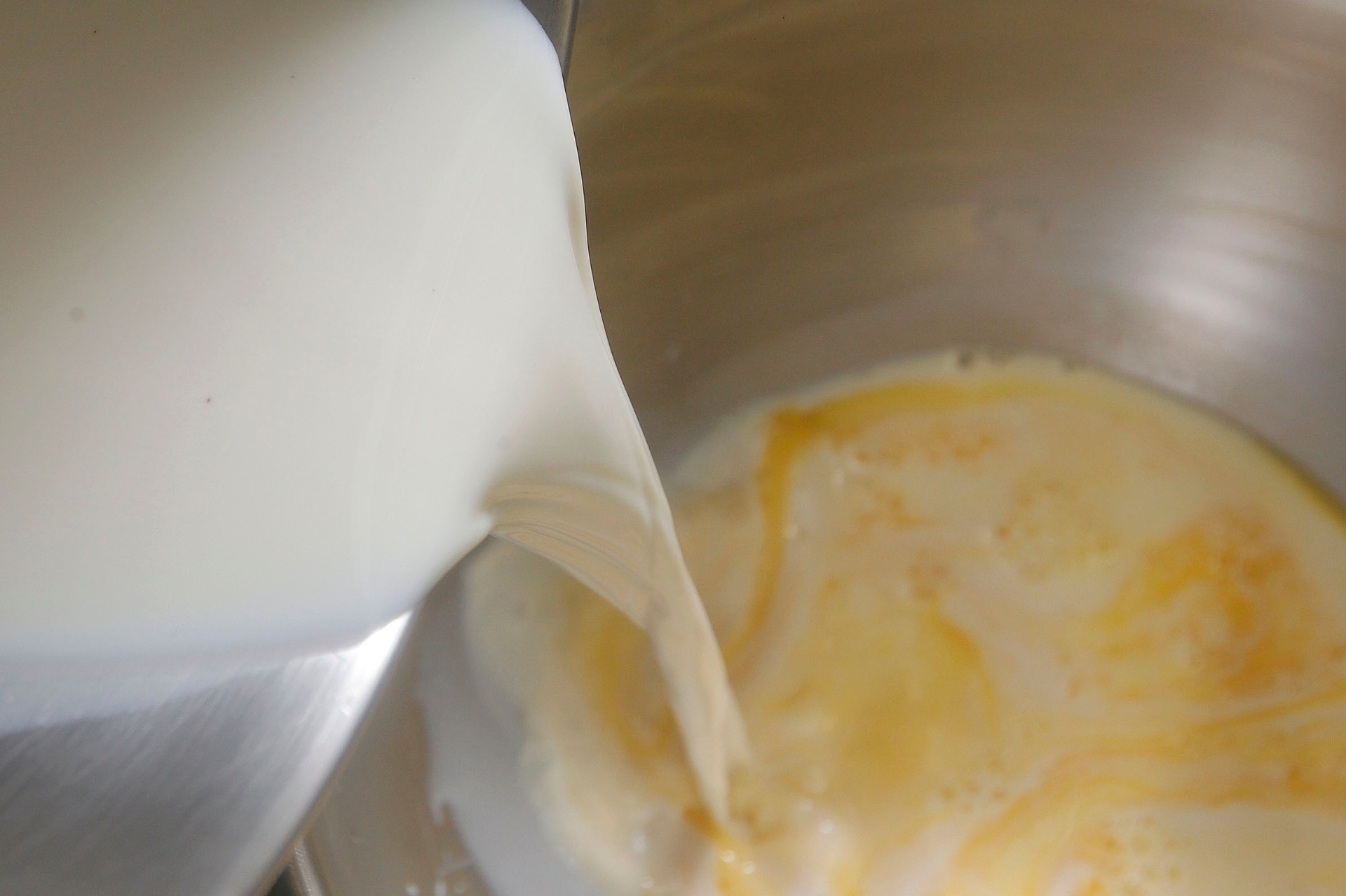 Passo a Passo Pudim na Latinha - Reinaldo Canato/UOL