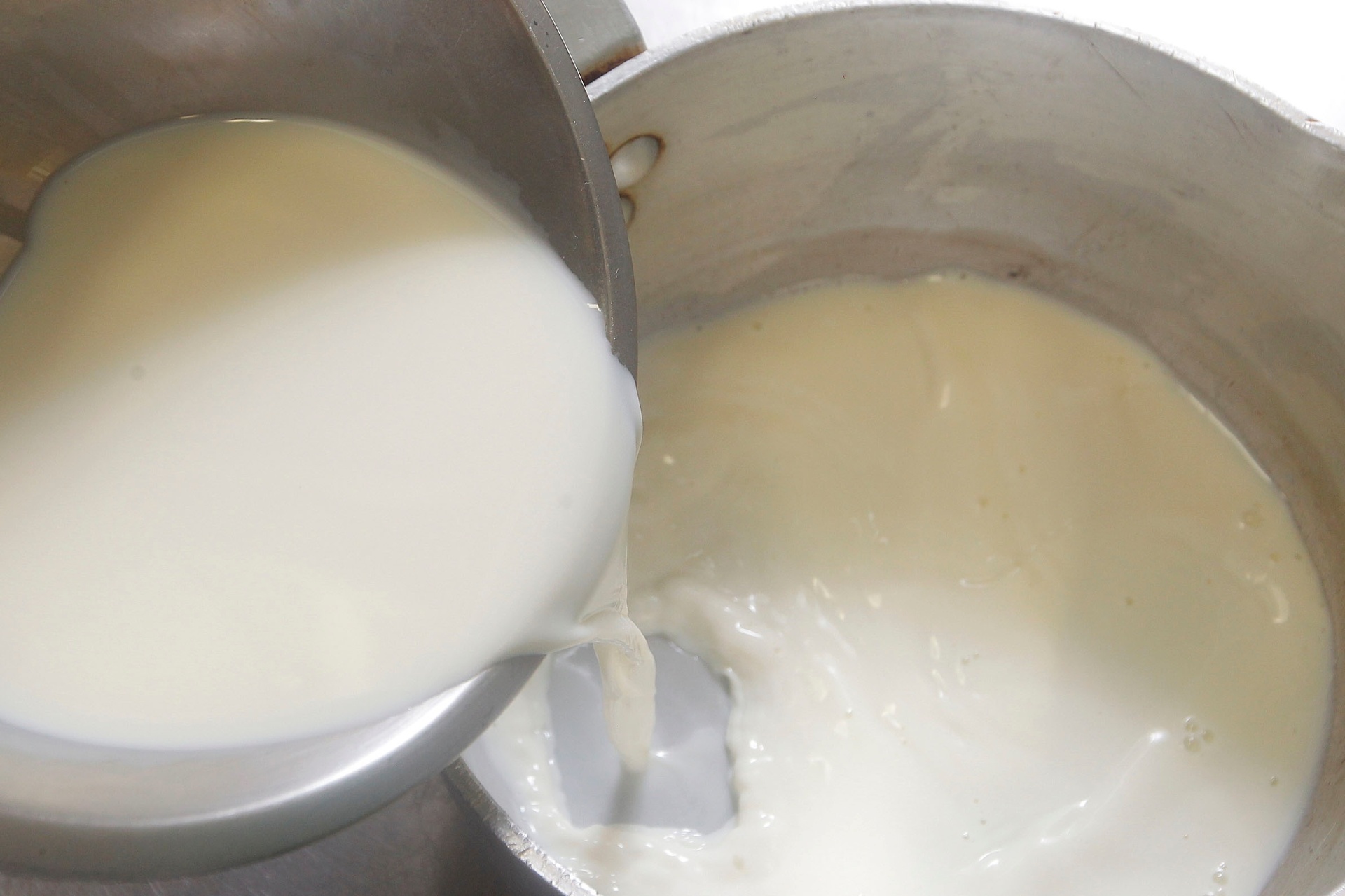 Passo a Passo Pudim na Latinha - Reinaldo Canato/UOL