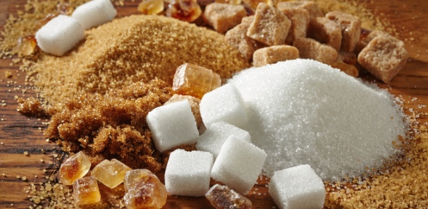 Alguns tipos de açúcar rendem melhor em caldas ou em coberturas; conheça a diferença - Getty Images
