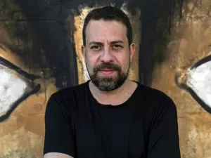 Boulos: Manter Derrite é salvo-conduto de Tarcísio para ação violenta da PM