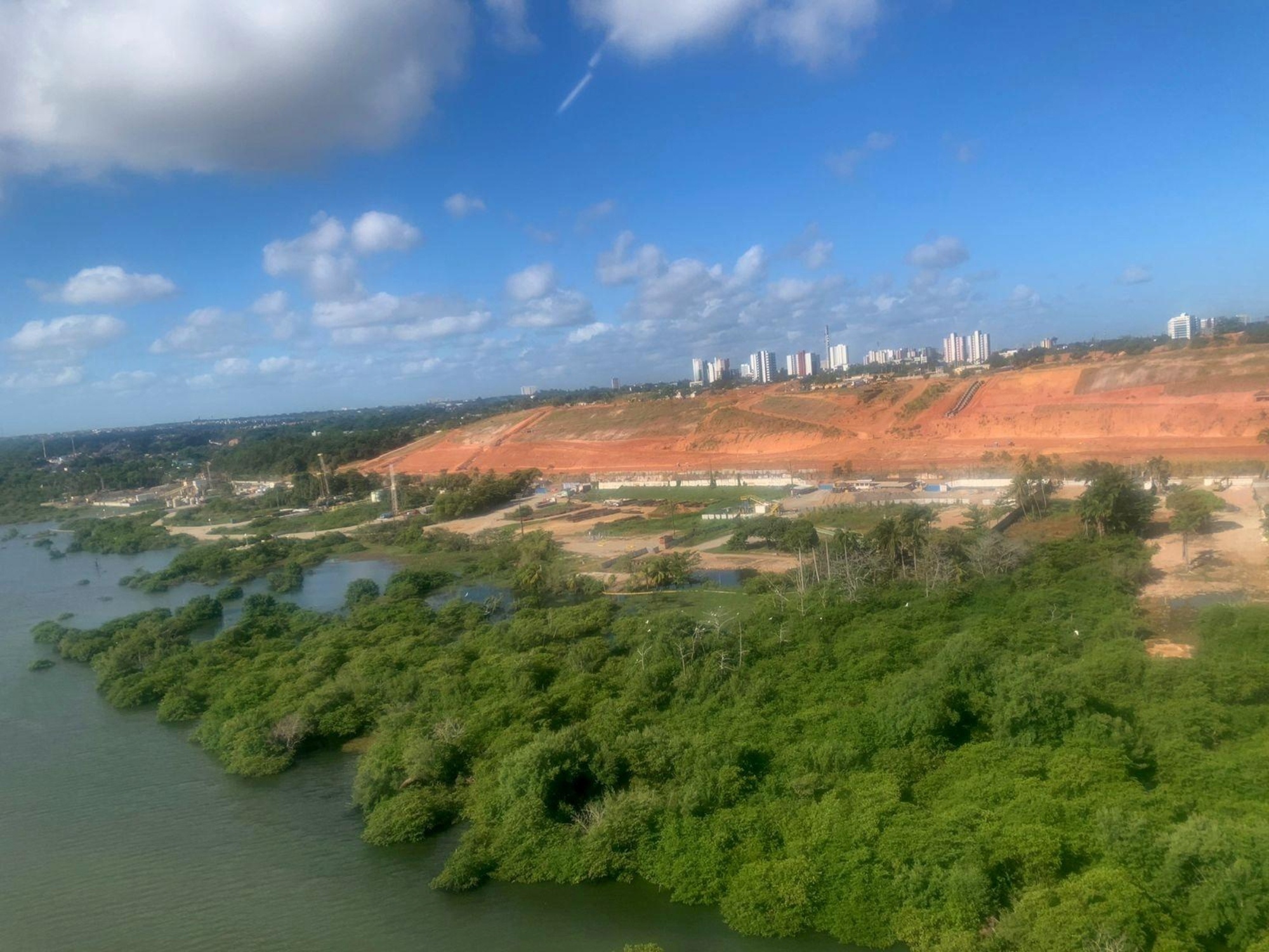 Vôlei: Praia cai na semi e vai lutar por 3º lugar no Mundial de Clubes