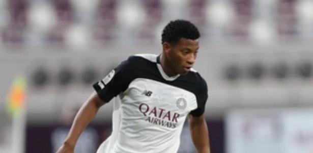 Negociações de Cuellar, Arce e Plata se arrastam no Corinthians