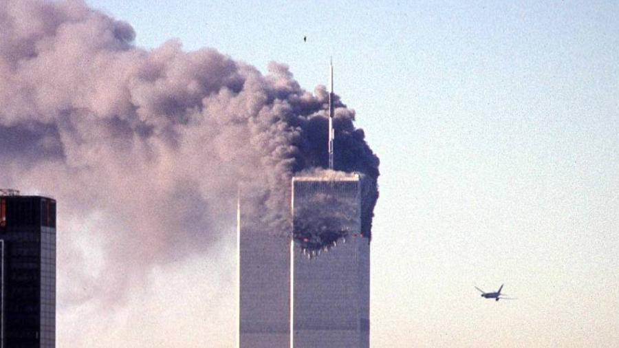 Ataque terrorista nos EUA, 11 de setembro, Torres gêmeas, torre do WTC, em Nova York - Seth McAllister/AFP