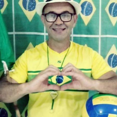 Material de campanha de Francisco Wanderley Luiz, também conhecido como Tiu França