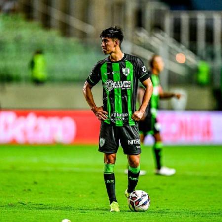 Miguelito, do América-MG, é suspenso por racismo em jogo da Série B Miguelito, do América-MG, é suspenso por racismo em jogo da Série B