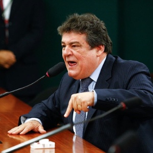 O vice-líder do governo na Câmara, deputado Sílvio Costa (PSC-PE), afirmou que a base do governo faz "chantagem" - Lula Marques/Folhapress