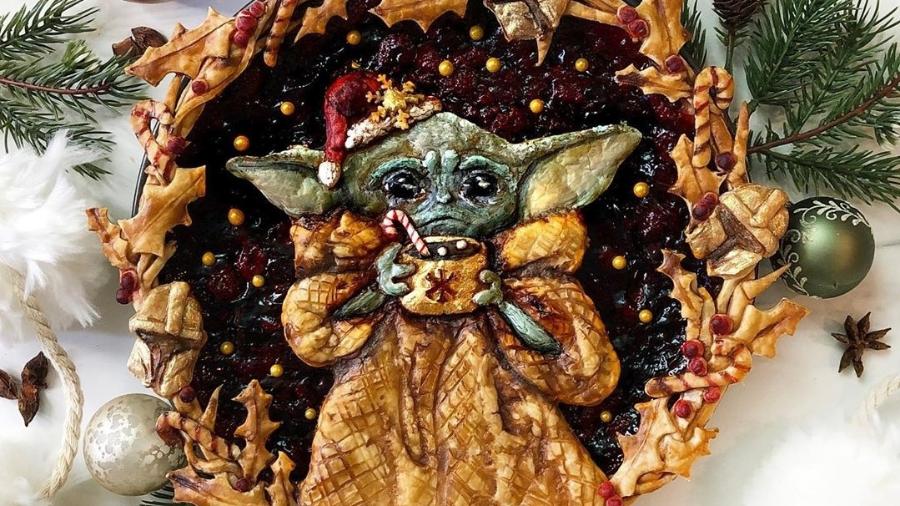 Torta do Bebê Yoda, criada pela confeiteira autodidata Jessica Leigh Clark-Bojin - Instagram/thepieous Verificado 