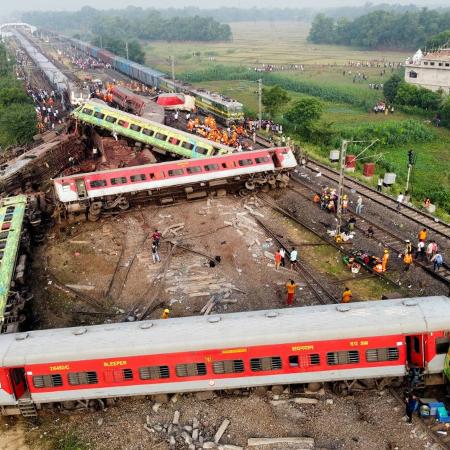 Vista do acidente de trem na Índia  - Reuters - 3.jun.23