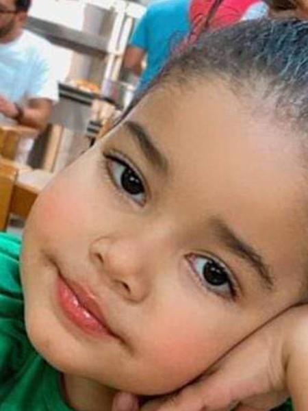 Heloisa dos Santos Silva, 3, morreu após ser baleada por agentes da PRF 