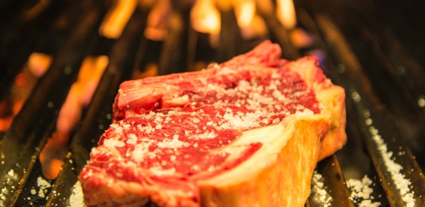 Carne na grelha, getty - Getty Images - Getty Images