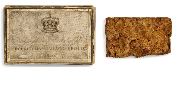A fatia de bolo de 176 anos que foi servido no casamento da Rainha Victoria - Divulgação/Christie"s