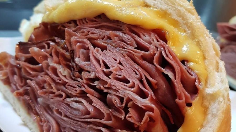 Tradicional sanduíche de mortadela do Bar do Mané - Instagram/bardomane