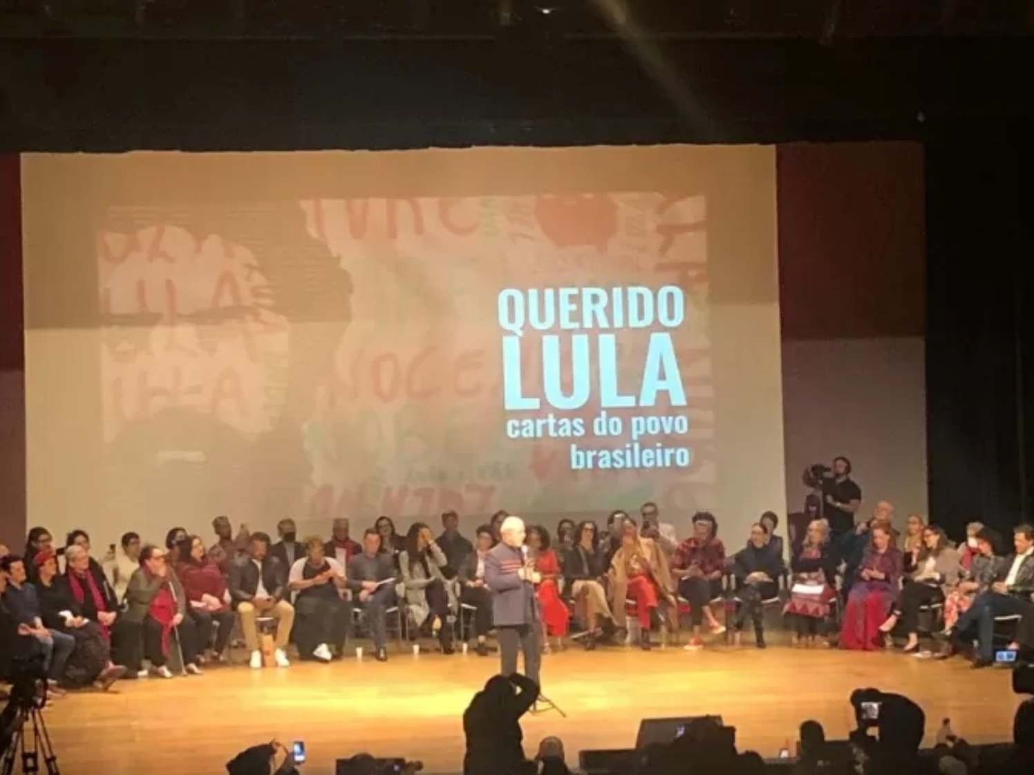 Lula ataca PSDB moribundo, que nem candidato tem: o que ele ganha com isso?