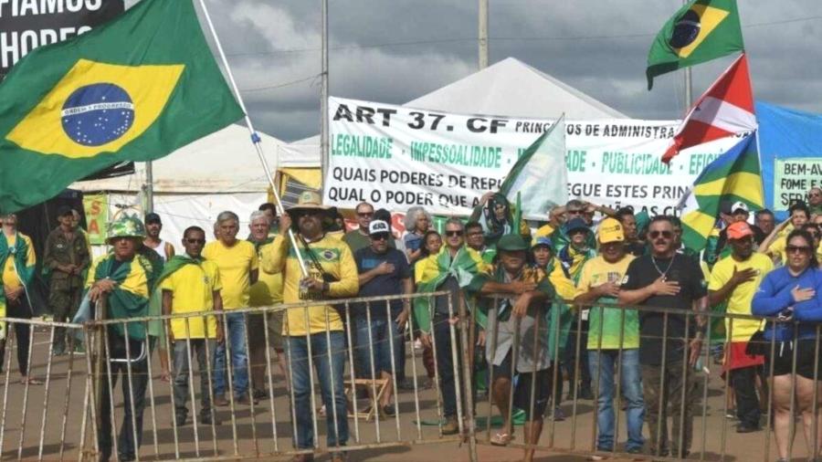 Acampamento golpista à frente do QG do Exército, em Brasília - Reprodução de vídeo