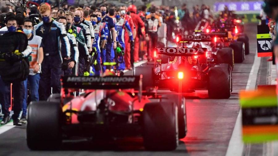 Com carros totalmente novos e motores congelados, temporada da F1 começa dia 20 de março - Andrej Isakovic - 5.dez.21/AFP