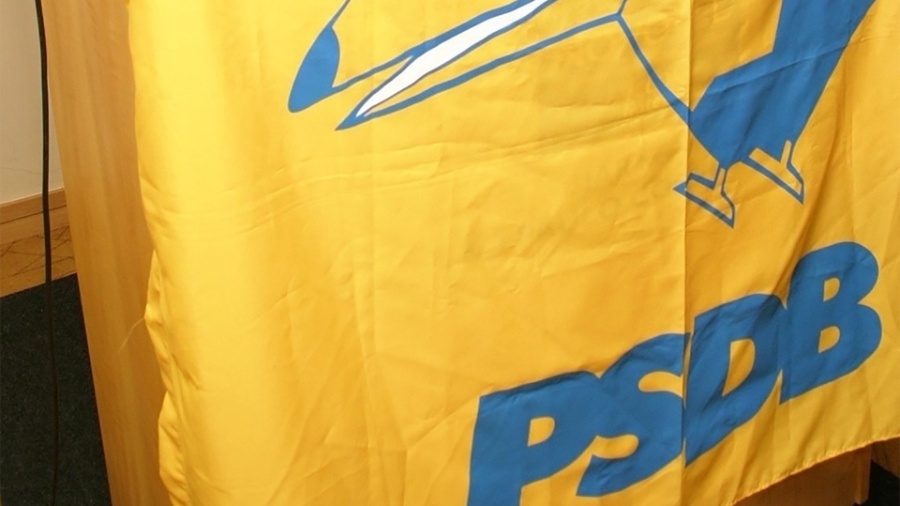 Mídia Indoor, PSDB. bandeira, logo, sede, política, eleições, Brasil; tucano; símbolo; partido; oposição; governo - JB Neto/Folha Imagem