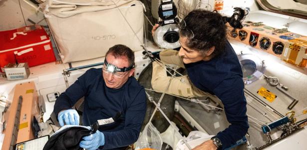 Nasa e SpaceX lançam foguete para trazer astronautas presos de volta