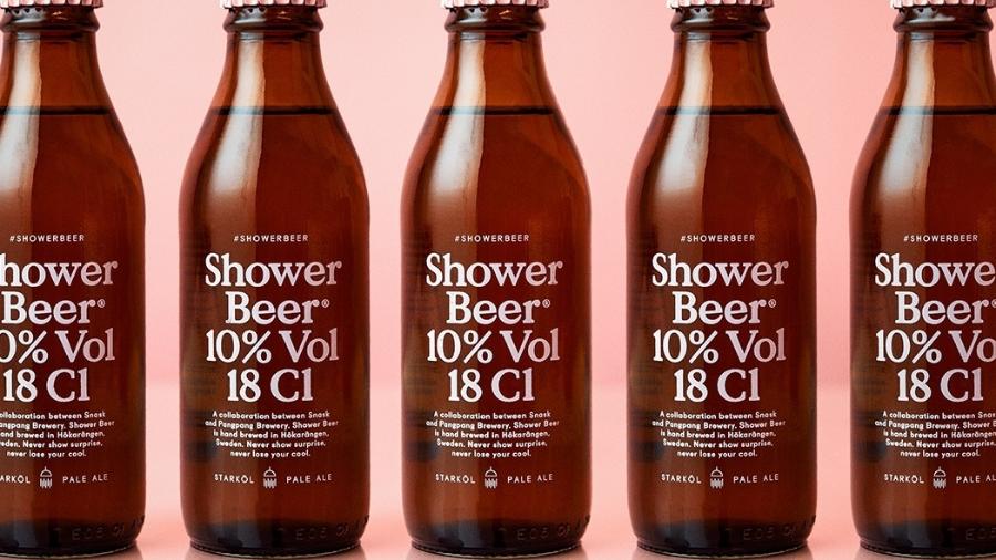 Shower Beer: criada especialmente para ser consumida durante o banho - Reprodução/behance.net/snask