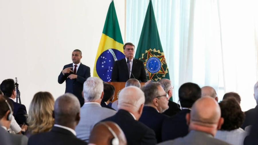 Bolsonaro fala a embaixadores em Brasília - Clauber Cleber Caetano/PR