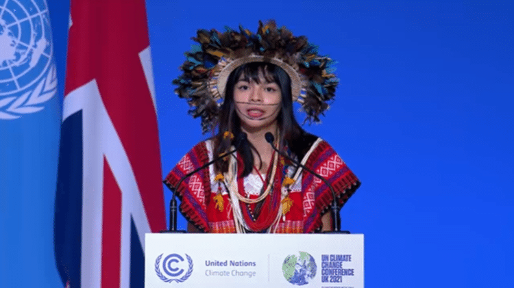 Txai Suruí discursa na COP26  - Reprodução - Reprodução