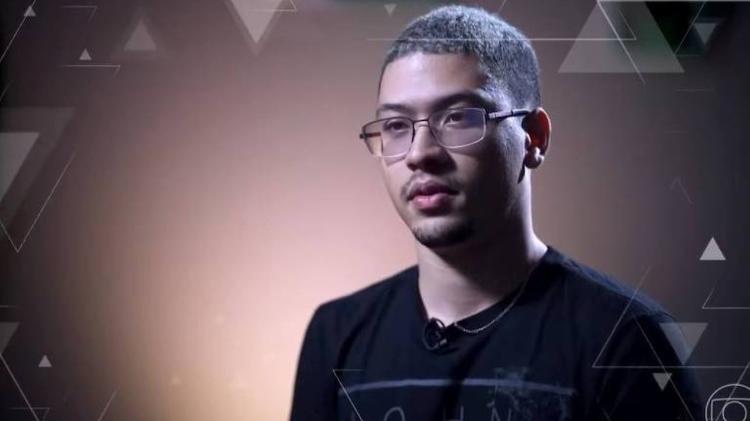 Filho de Gal Costa em entrevista ao Fantástico Filho de Gal Costa em entrevista ao Fantástico