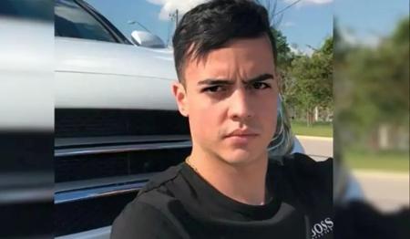 Influenciador Vitor Vieira Belarmino é suspeito de atropelar e matar homem recém-casado no Rio de Janeiro Influenciador Vitor Vieira Belarmino é suspeito de atropelar e matar homem recém-casado no Rio de Janeiro