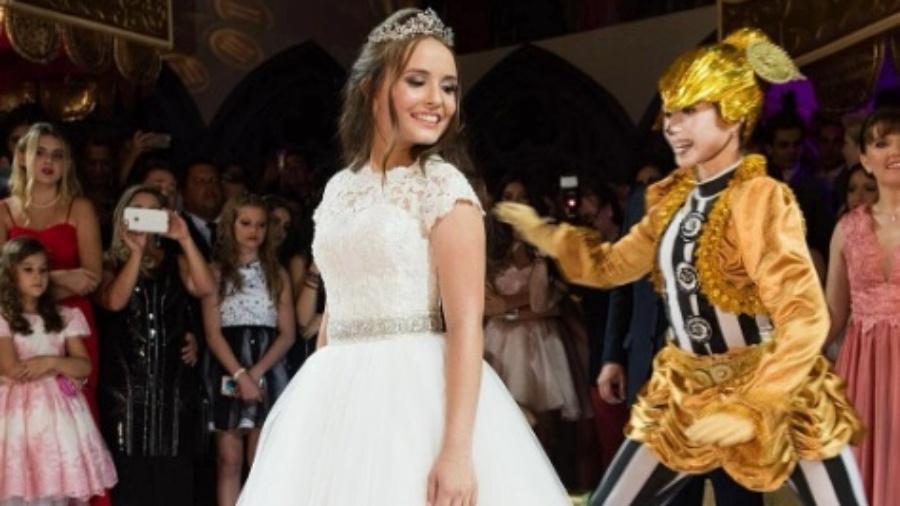 Larissa Manoela fez festa de 15 anos grandiosa, bem diferente do casamento discreto com André Luiz Frambach