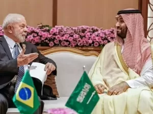 Lula quer sauditas como sócios em energia e fala em 'descarbonizar planeta'