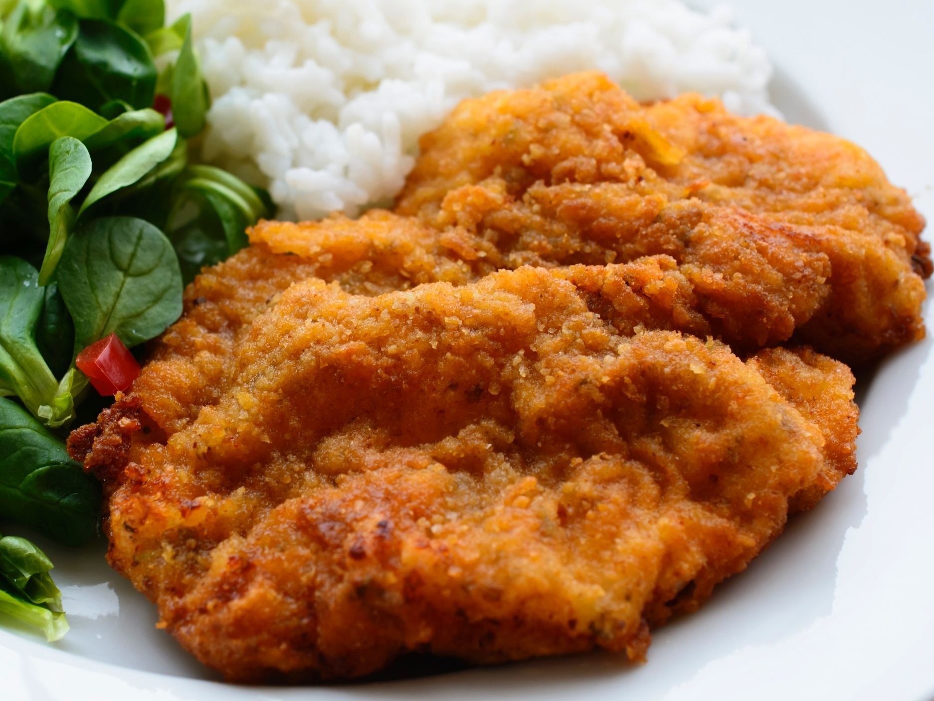 Bife de fígado à milanesa - com dicas para ficar bem molinho e saboroso